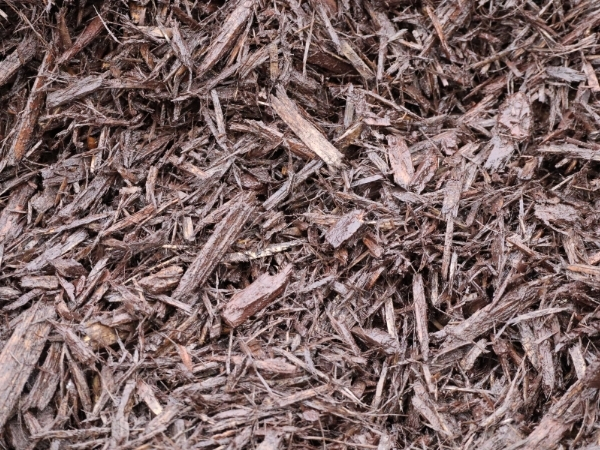 landscape brown mulch